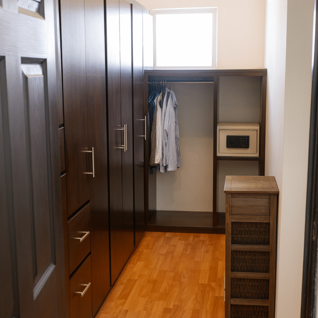 https://casademo.livinghermosillo.com/wp-content/uploads/2025/08/ChatGPT-Image-13-ago-2025-17_42_36-640x640.png