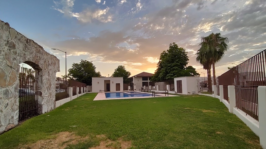 https://casademo.livinghermosillo.com/wp-content/uploads/2025/08/IMG_20250812_184933.jpg